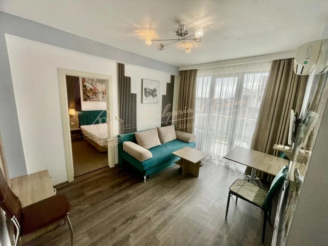 Продается уютная двухкомнатная квартира в комплексе “Тарсис”