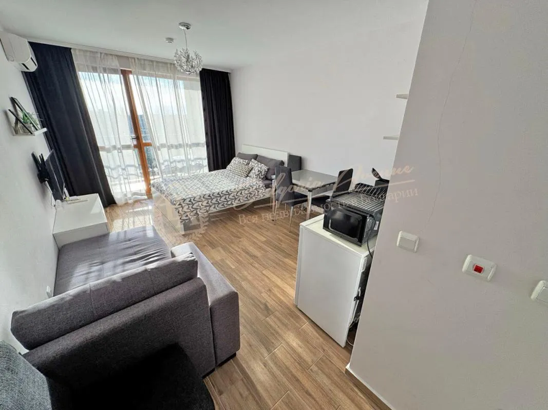 Меблированная студия в комплексе "Каскадас 9", Солнечный берег