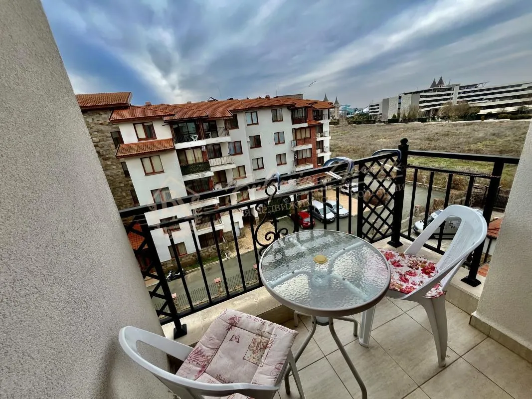 Уютная студия в престижном комплексе «Аполлон 9», курортный поселок Равда