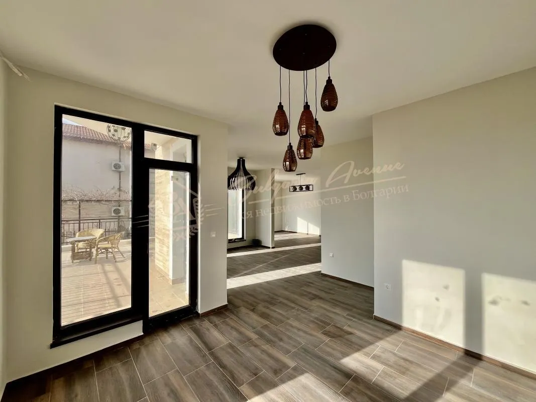 Просторный дом с панорамным видом на море в Святом Власе