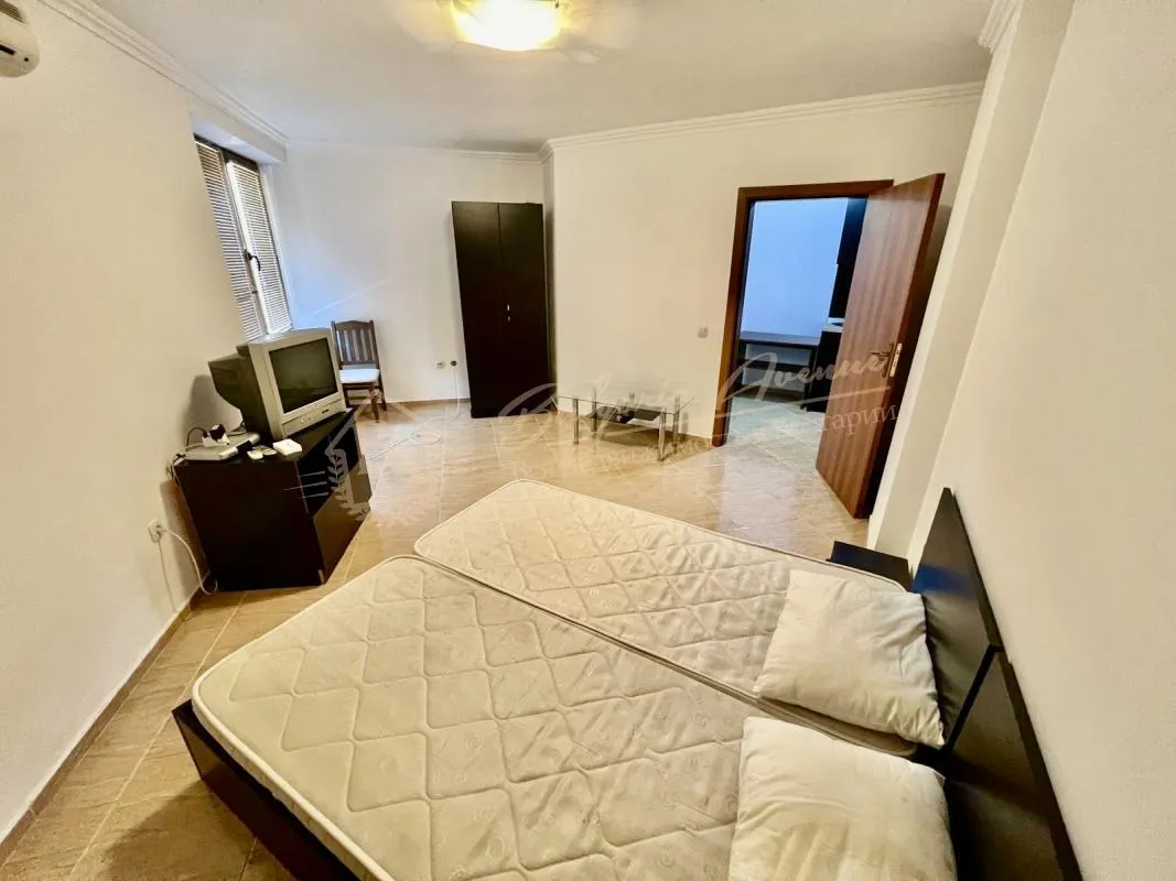 Апартамент с одной спальней в комплексе " Антония" Святой Влас