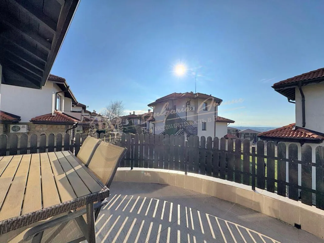 Трехкомнатный апартамент с видом на море в комплексе Bay View Villas, Кошарица