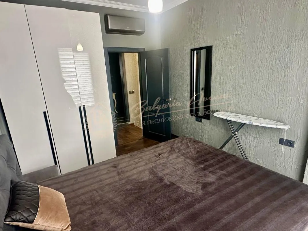 Новый дом в Бургасе, всего в нескольких шагах от частного пляжа