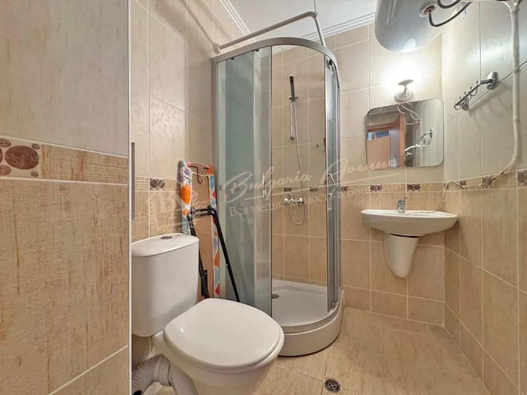 Студия в комплексе Антония, Святой Влас