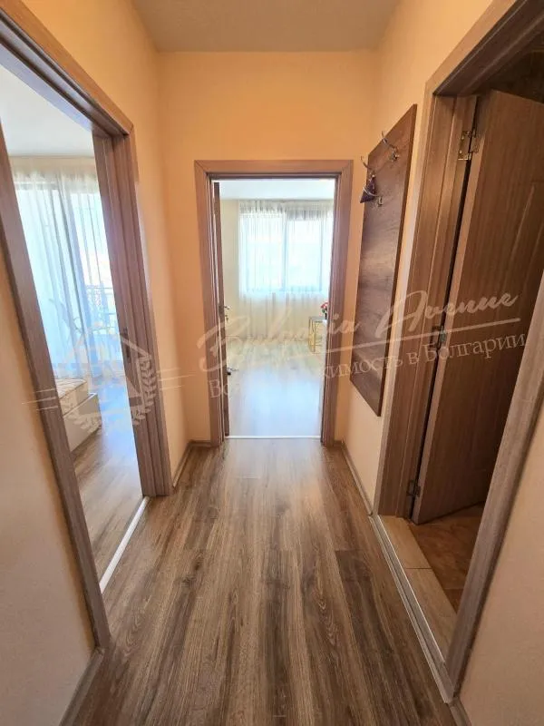 Двухкомнатный апартамент с прекрасным видом на бассейн в комплексе «Аполлон 9»