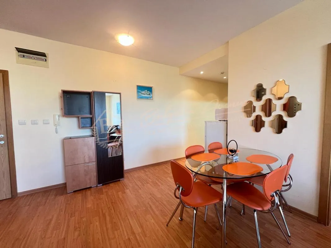 Квартира на первой линии в комплексе "Райский Сад" с панорамным видом на море