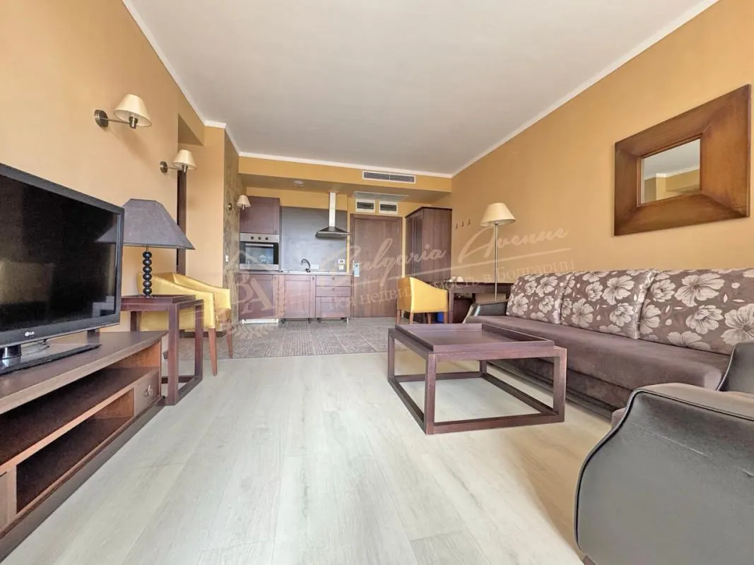 Отличный двухкомнатный апартамент в комплексе Barcelo