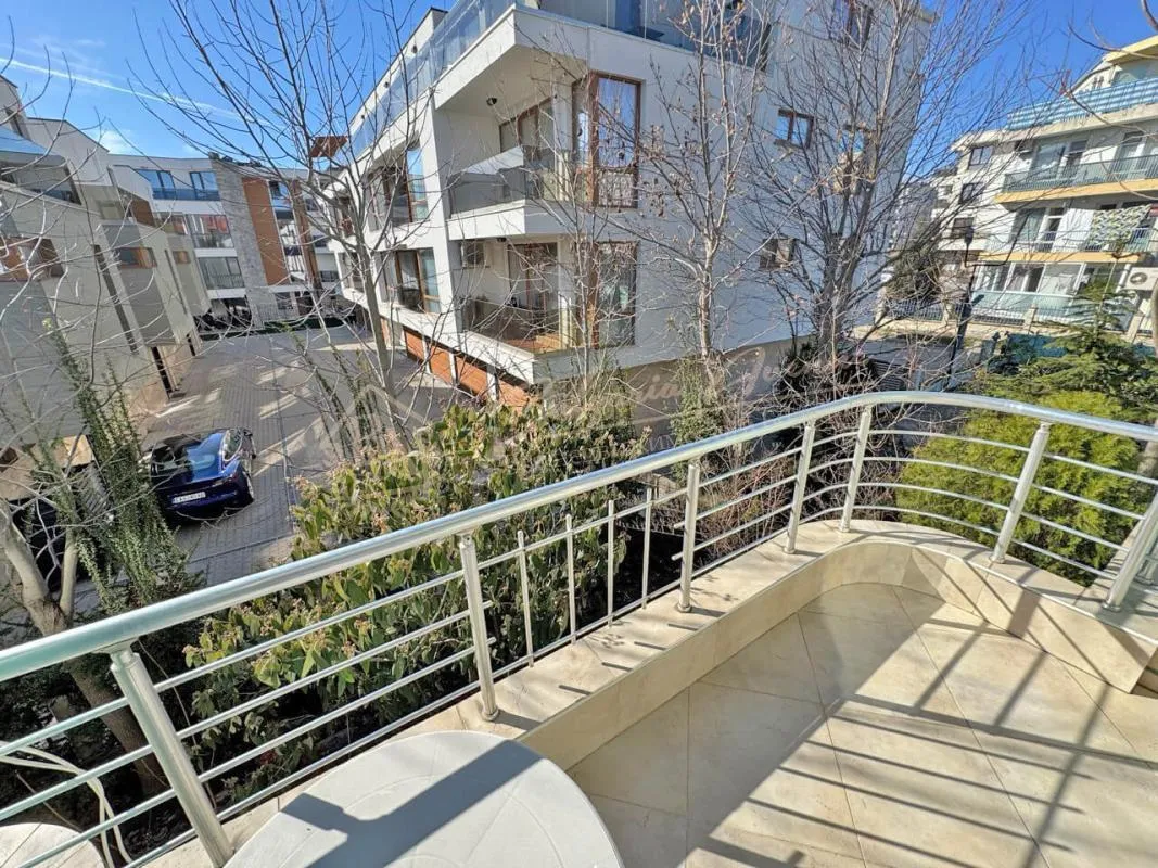 Студия в комплексе Nev, квартал Сарафово, Бургас