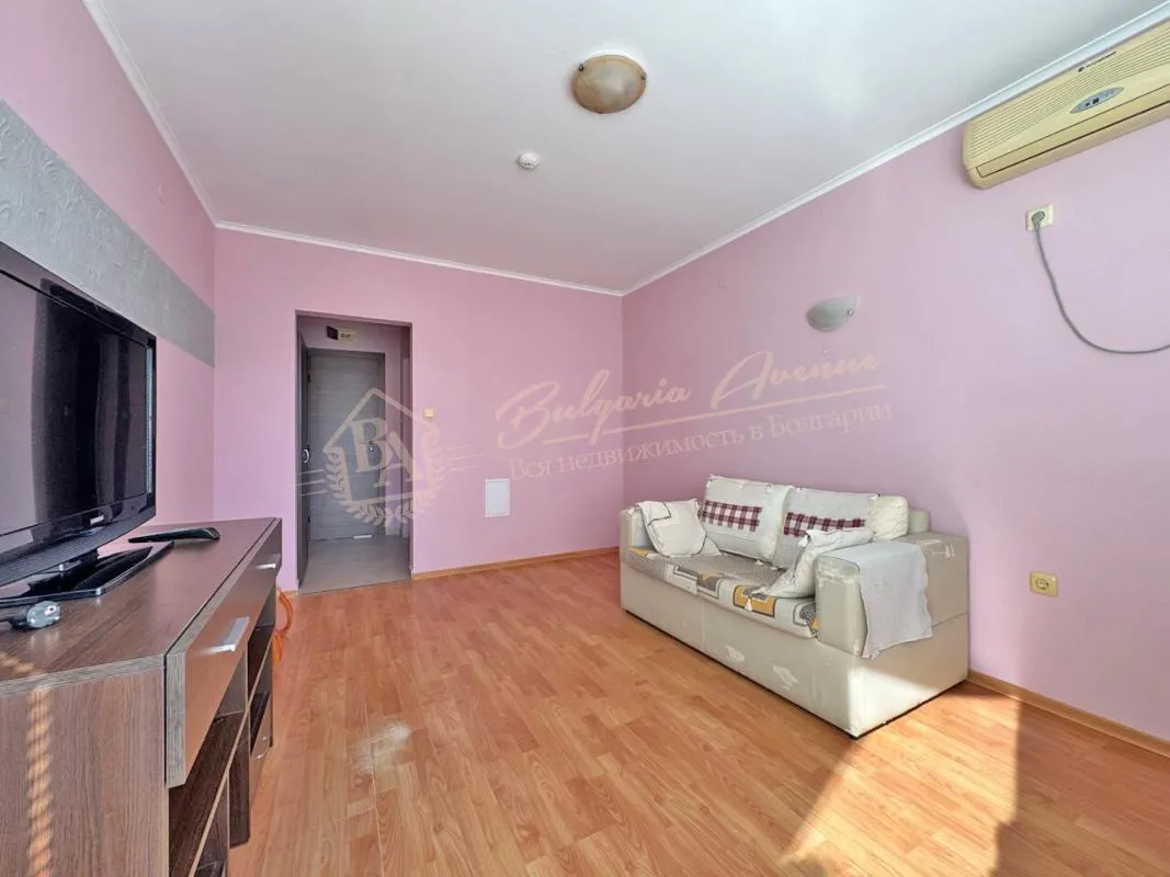 Студия в комплексе Nev, квартал Сарафово, Бургас