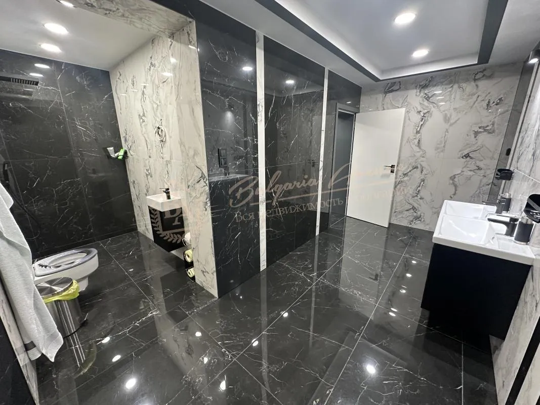 Продается роскошный дом с видом на море в городе Бяла, Болгария