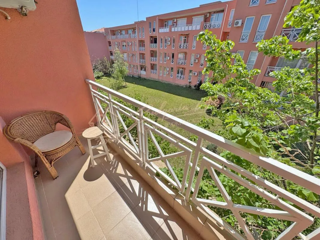 Уютный трехкомнатный апартамент в комплексе Sunny Day 6, Солнечный берег