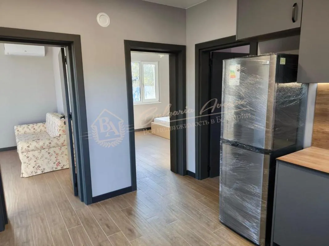 Дом с 2 спальнями и большим участком в поселке Гульовца, область Бургас