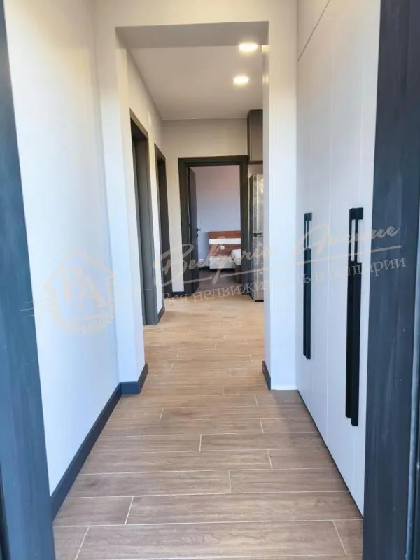 Дом с 2 спальнями и большим участком в поселке Гульовца, область Бургас