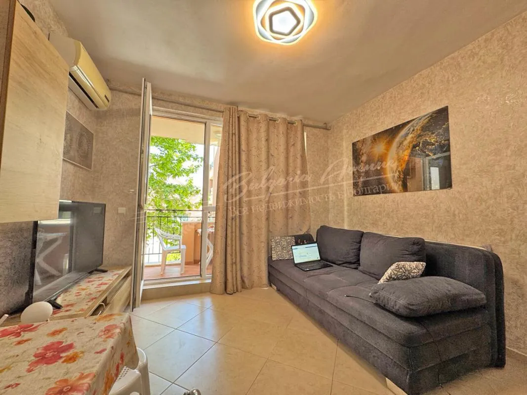 Студия в комплексе Sun & Sea Солнечный берег