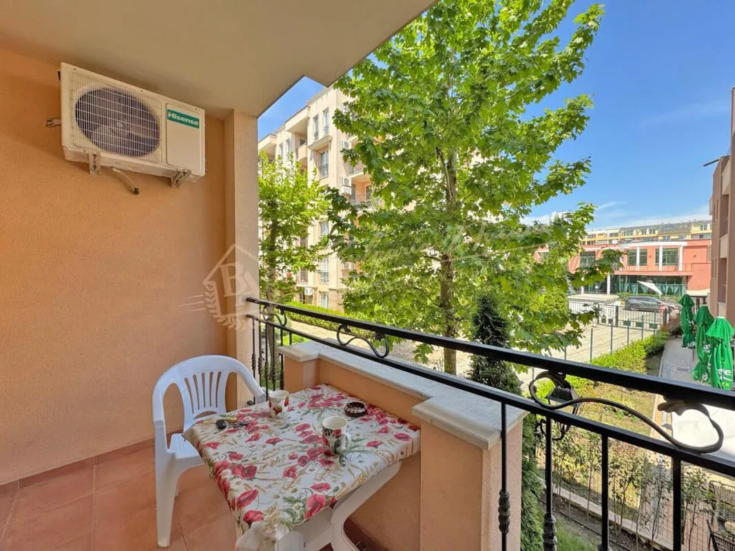 Студия в комплексе Sun & Sea Солнечный берег