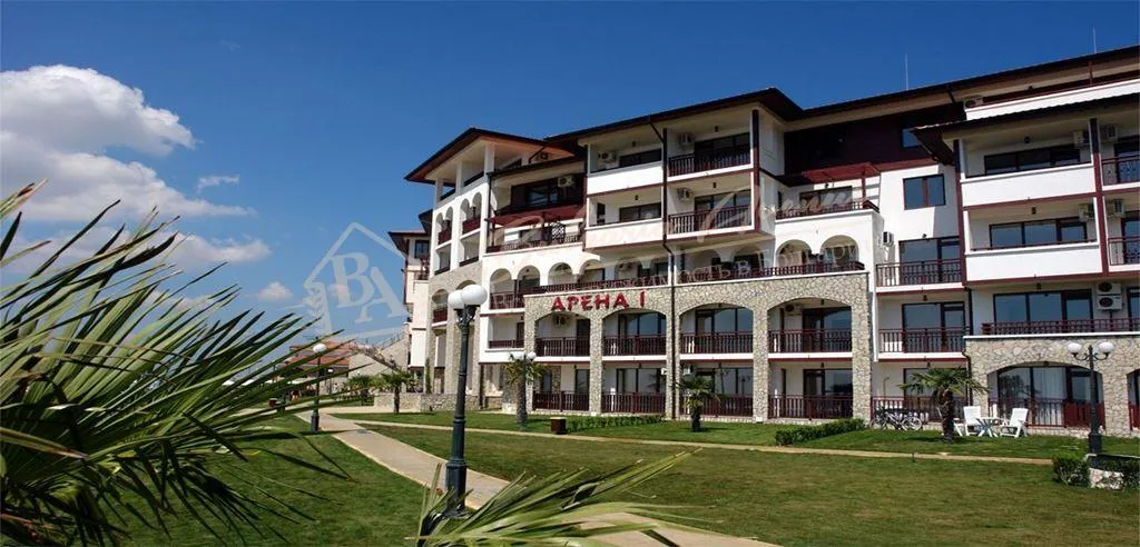 Квартира с панорамным видом на море в комплексе «Arena 1», Святой Влас