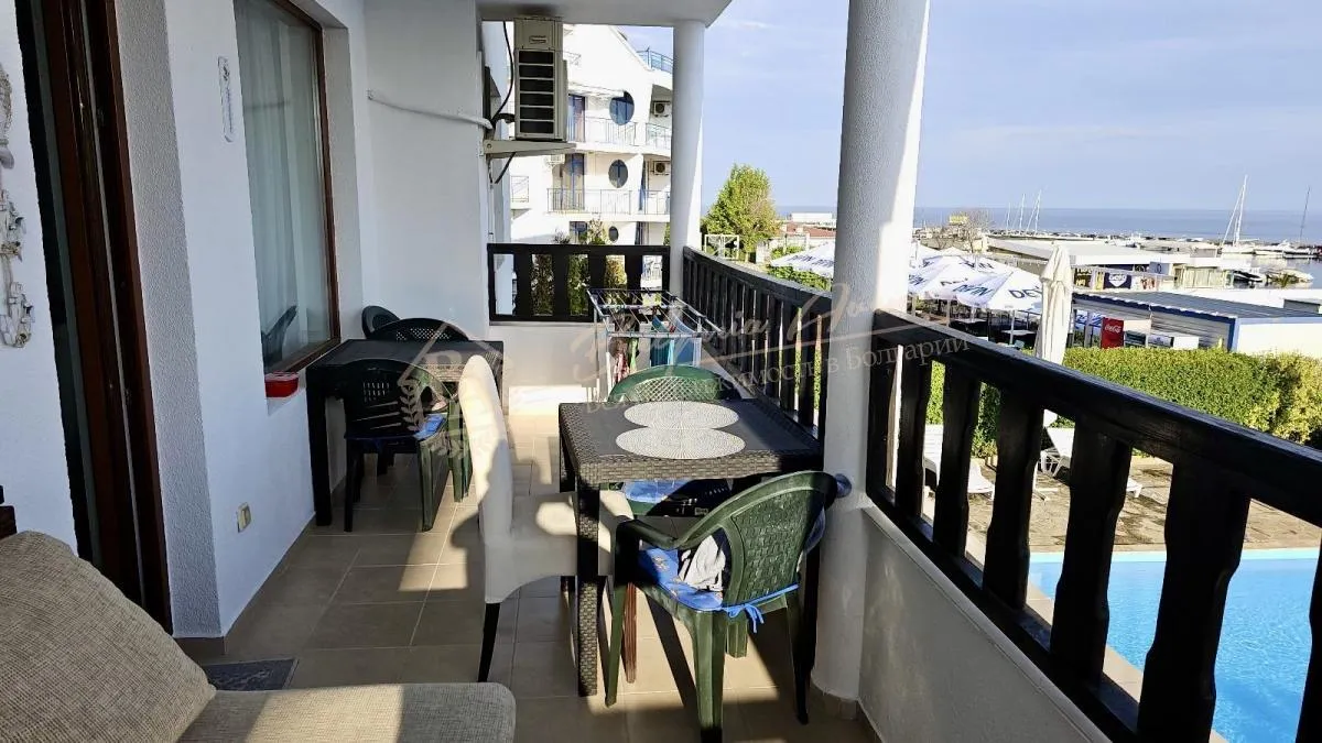 Трехкомнатный апартамент в комплексе «Топ», Святой Влас - панорамный вид на море