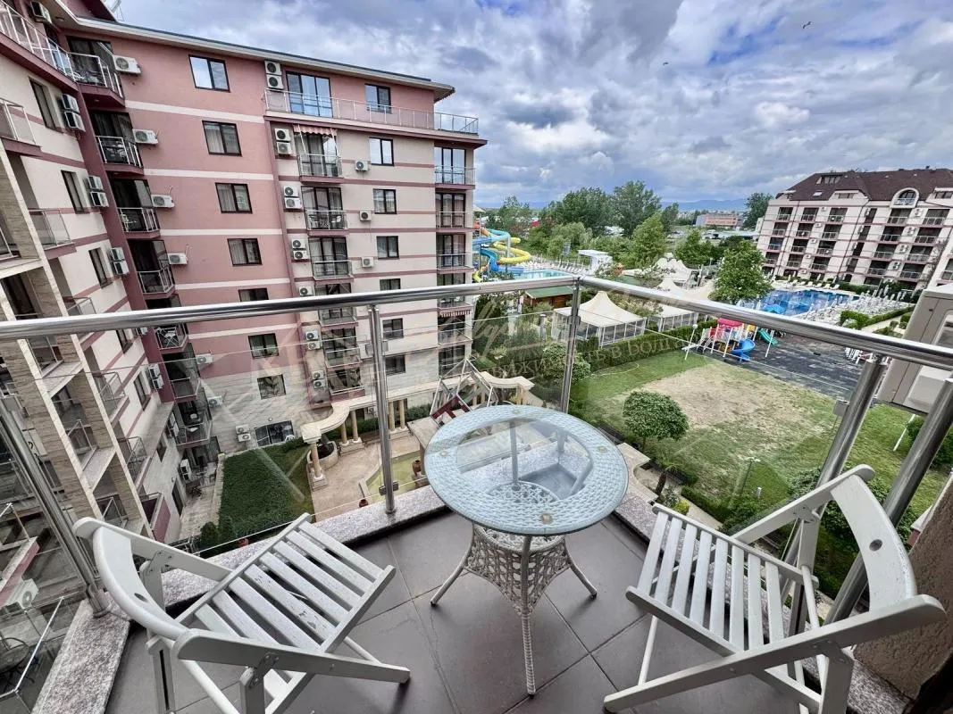 Студия в апарт-отеле «Тарсис Нова», Солнечный берег