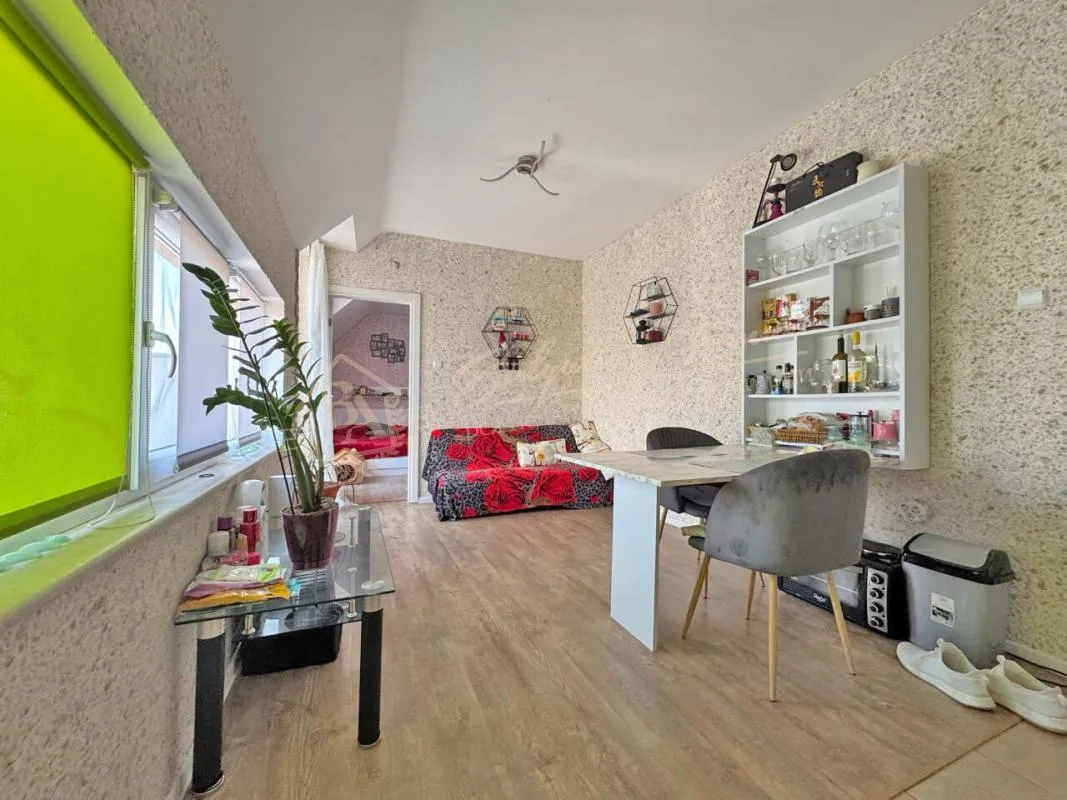 Двухкомнатная квартира в комплексе Romance Marine, Солнечный берег