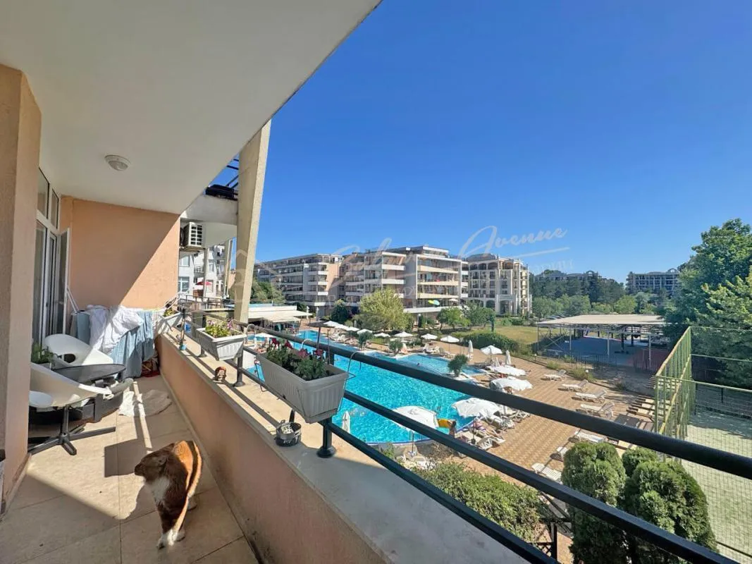 Светлый уютный двухкомнатный апартамент в комплексе Grand Kamelia, Солнечный берег