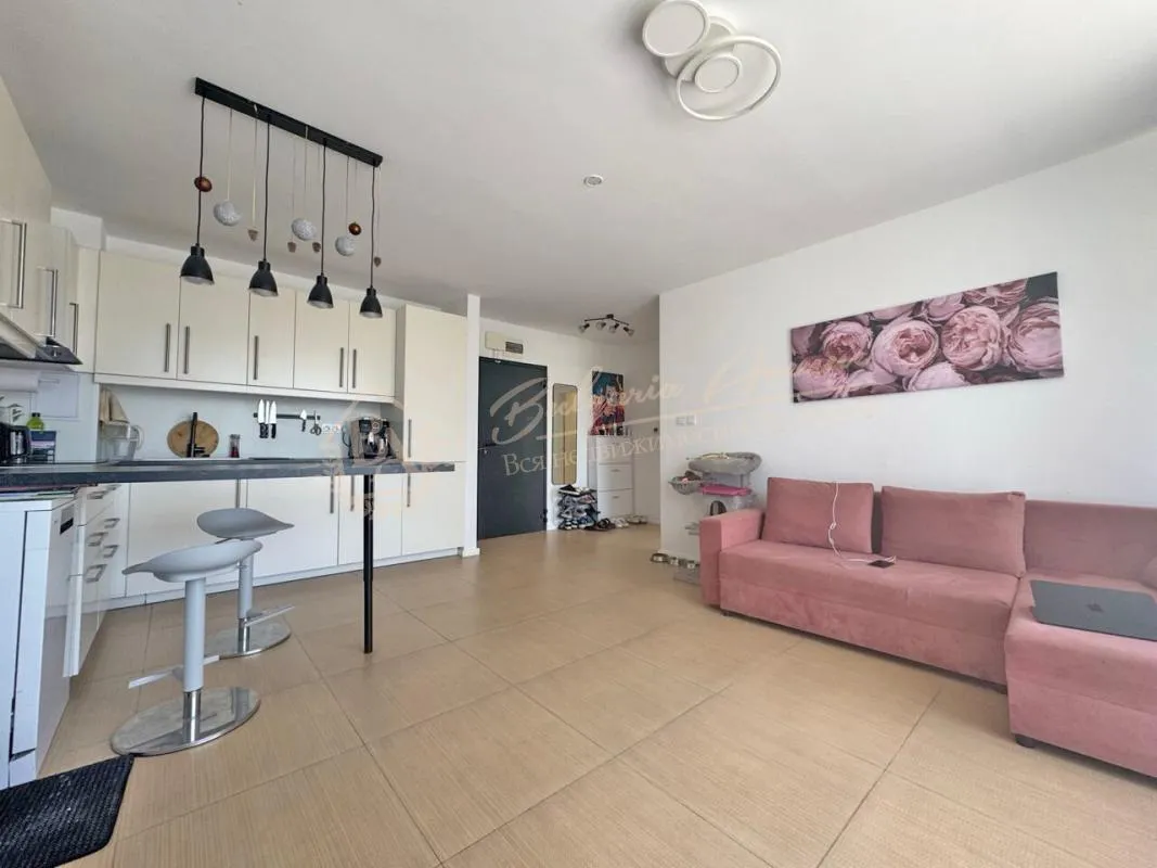 Светлый уютный двухкомнатный апартамент в комплексе Grand Kamelia, Солнечный берег