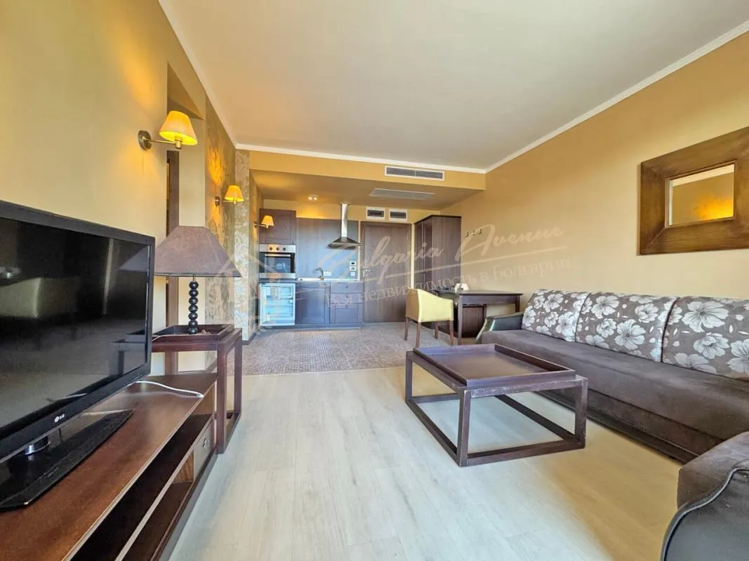 Двухкомнатная квартира в великолепном комплексе Barcelo, Солнечный берег - продажа