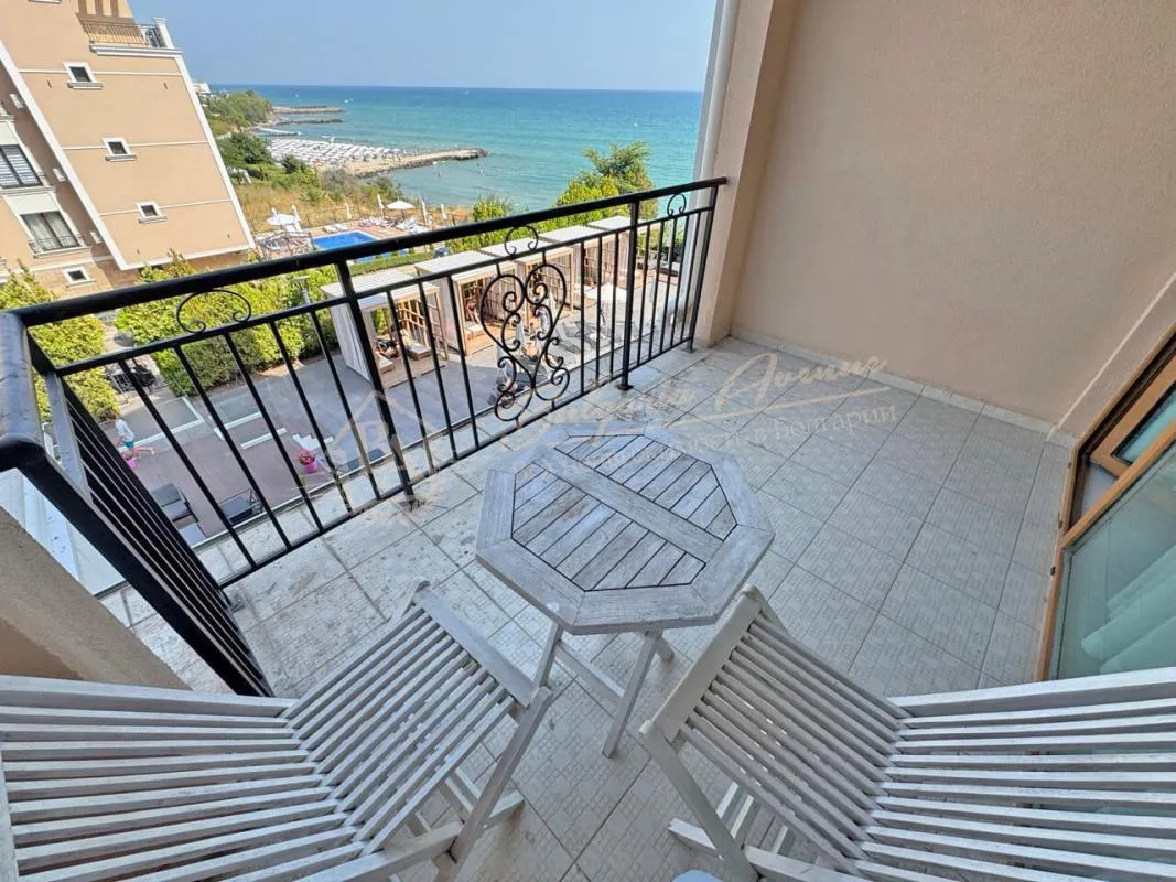 Продажа студии с видом на море в элитном комплексе Grand Hotel, Святой Влас