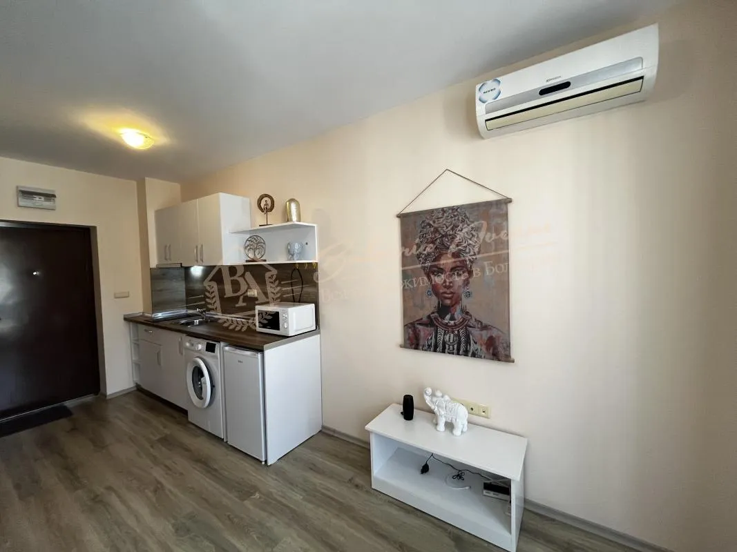 Продается студия в "Аполлон 9", Равда, с видом на территорию комплекса