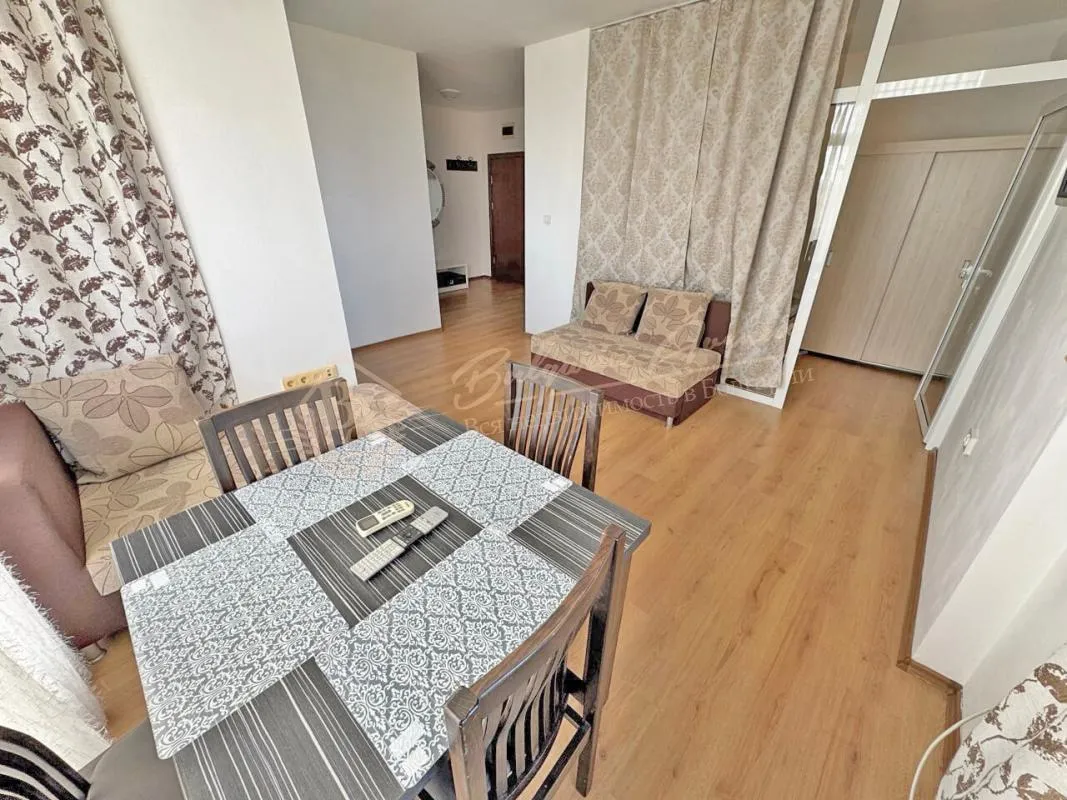 Удобная двухкомнатная квартира в комплексе Sunny View South, Солнечный берег