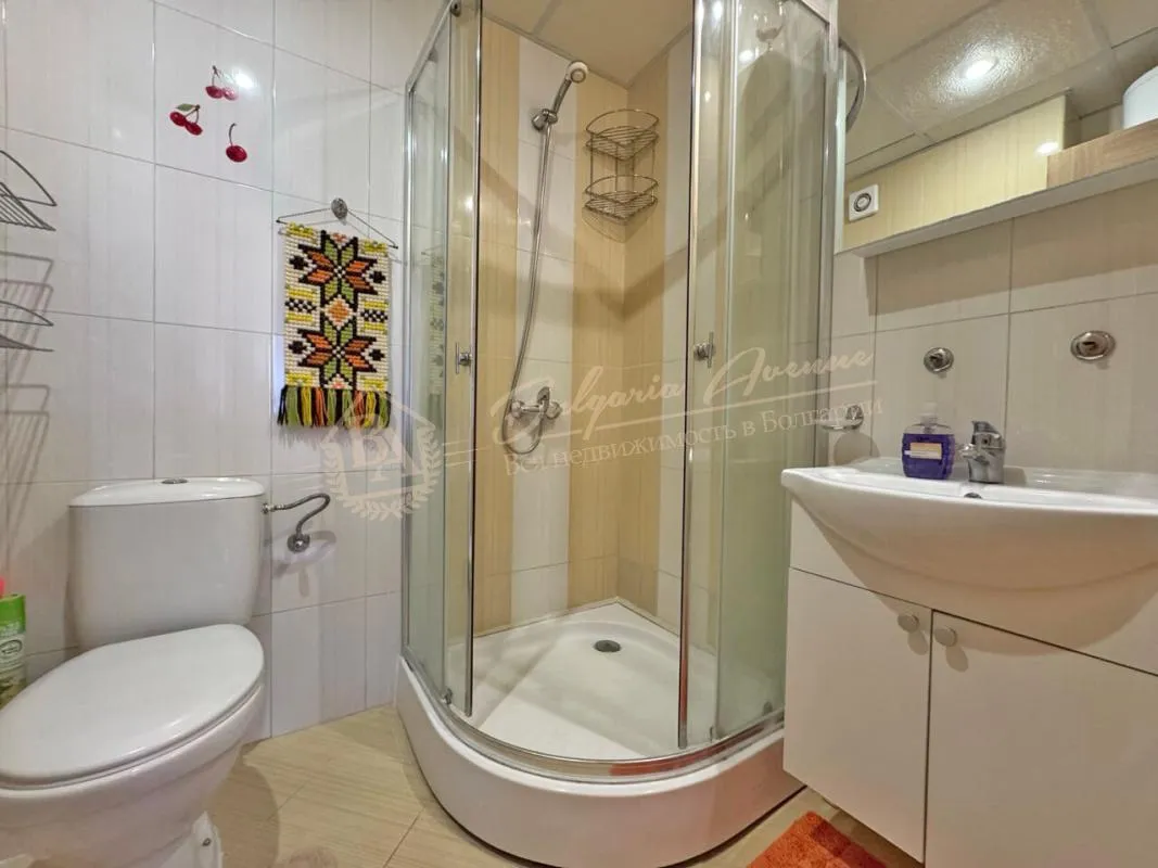 Большая двухкомнатная квартира в комплексе Sea Fort, Свети Влас