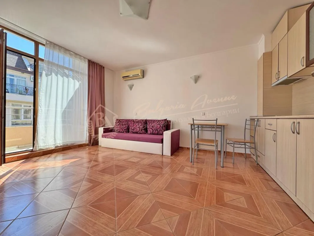 Апартамент с 1 спальней в комплексе Santa Elena, Солнечный берег