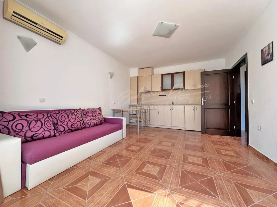 Апартамент с 1 спальней в комплексе Santa Elena, Солнечный берег