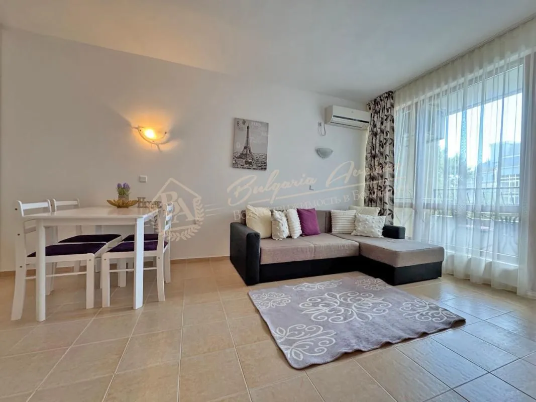 Двухкомнатная квартира в закрытом комплексе "Даймонд Бэй" Солнечный берег