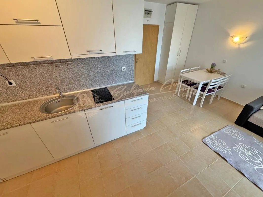 Двухкомнатная квартира в закрытом комплексе "Даймонд Бэй" Солнечный берег