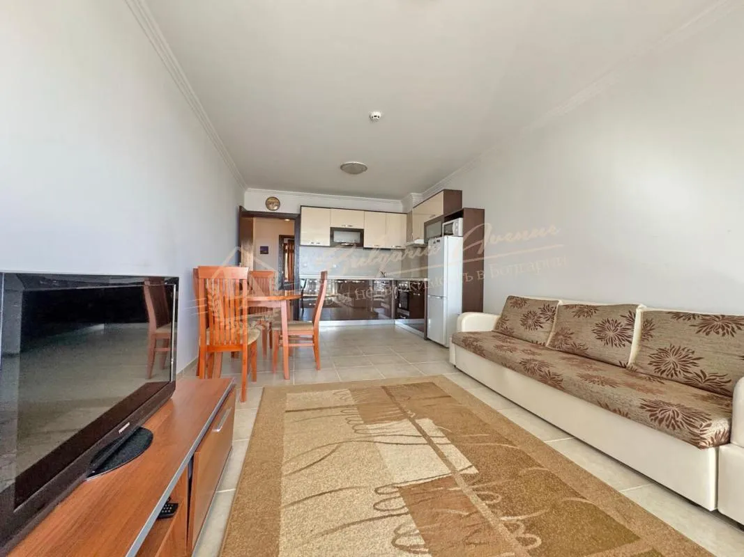 Трехкомнатный апартамент с видом на море в комплексе Caprice, Свети Влас