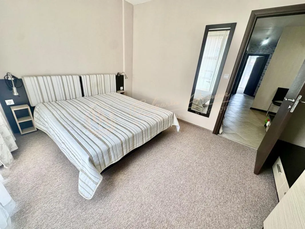 Трёхкомнатный апартамент в апарт-отеле “Тарсис”, Солнечный берег