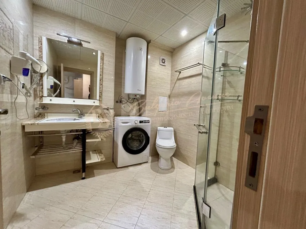 Люксовый двухкомнатный апартамент в комплексе Tarsis Солнечный берег