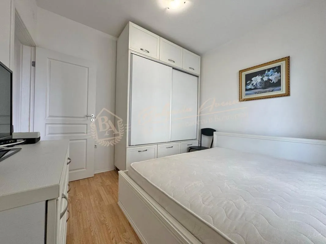 Компактный двухкомнатный апартамент в комплексе "Романс Марин", Солнечный берег