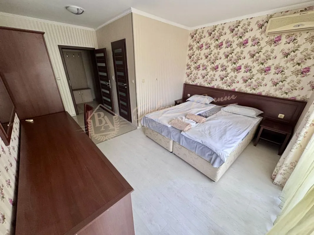 Просторный 3-комнатный апартамент с видом на море в комплексе Gallery, Солнечный берег