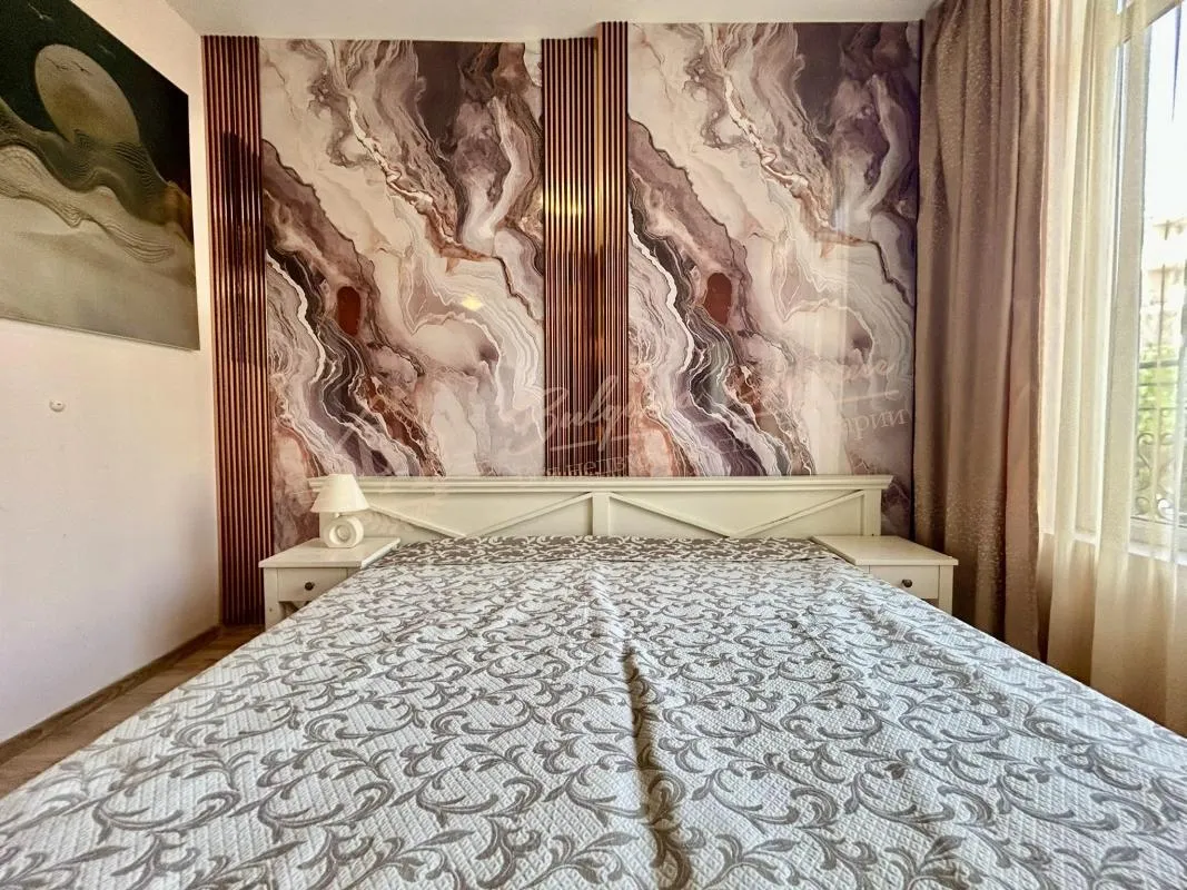 Просторный трехкомнатный апартамент в комплексе Dawn Park, Солнечный берег