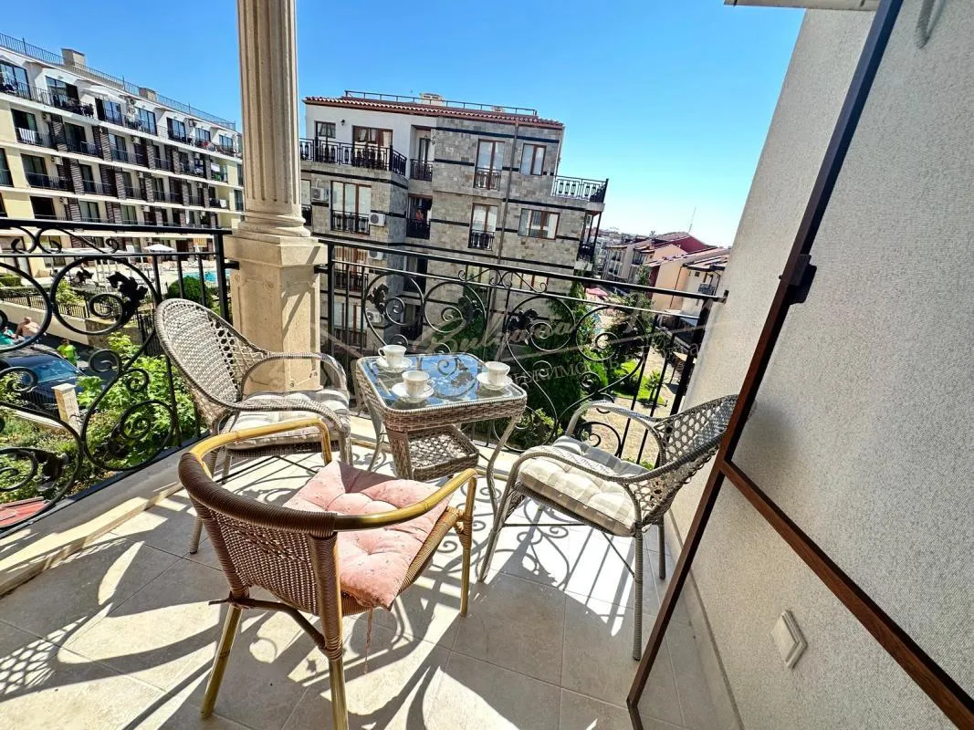 Трехкомнатный апартамент с видом на море в комплексе класса люкс Artur, Святой Влас