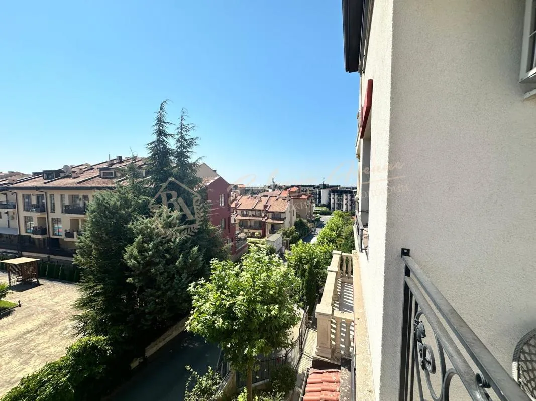 Трехкомнатный апартамент с видом на море в комплексе класса люкс Artur, Святой Влас