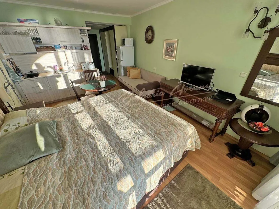 Студия с видом на море в "Гранд Отель" Свети Влас - продажа