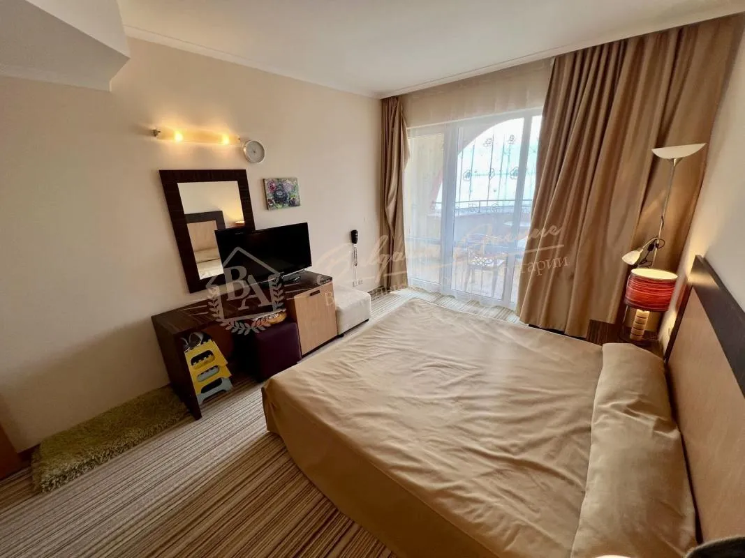 Квартира с огромной террасой и потрясающим видом на море в Majestic, Солнечный берег