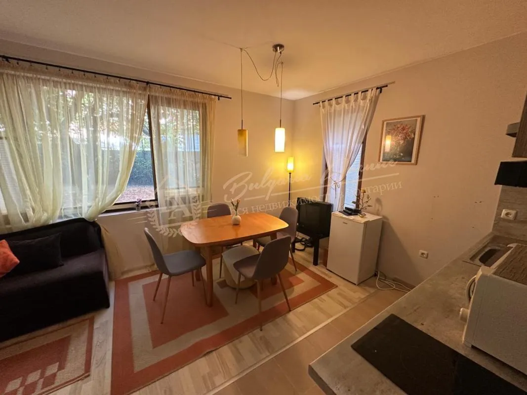 Комплекс Trinity, Ravda - отличный двухкомнатный апартамент без таксы поддержки