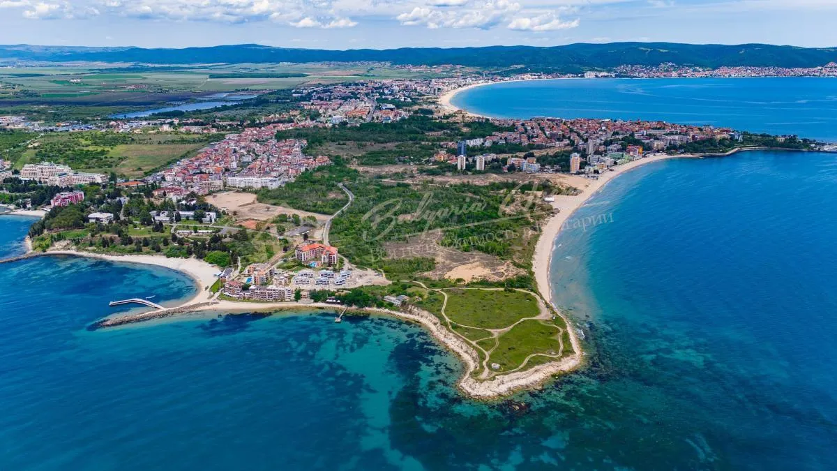 Двухкомнатная квартира в комплексе «Акротирия», Несебр