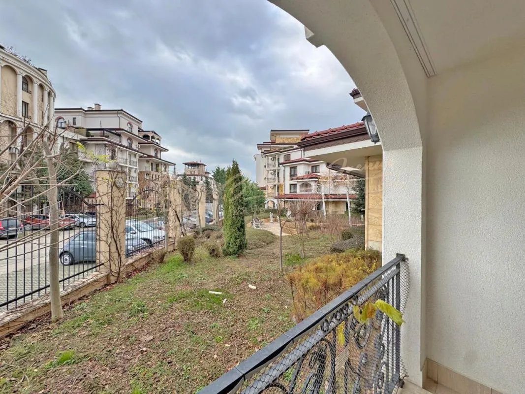 Двухкомнатная квартира в премиум комплексе Poseidon, Несебр, Болгария