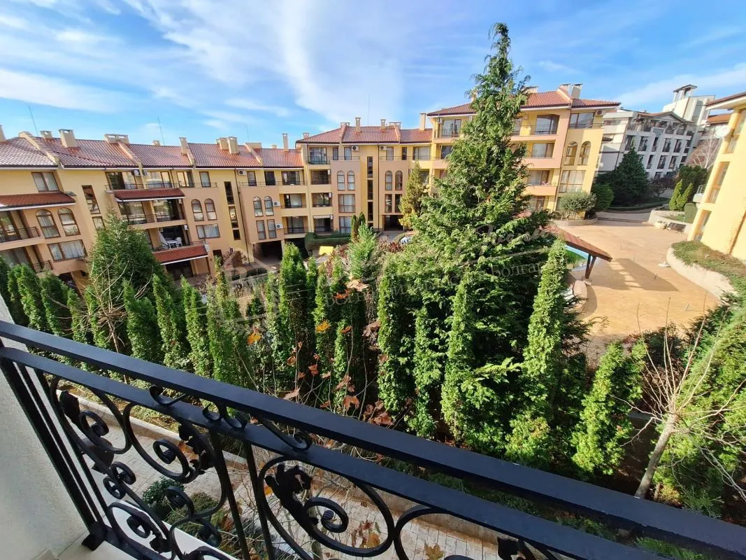 Двухкомнатный апартамент в премиум комплексе Artur Свети Влас