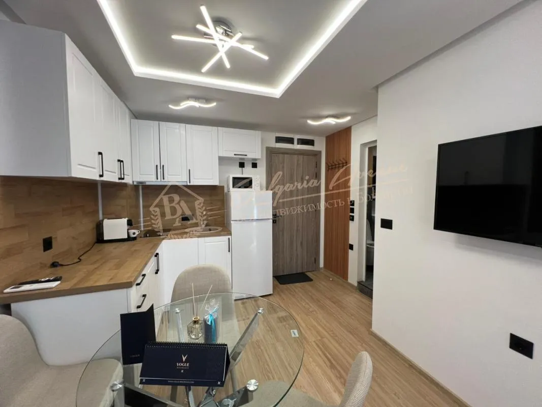 Апартамент с одной спальней в новом люксовом комплексе Vogue Residence, Солнечный берег