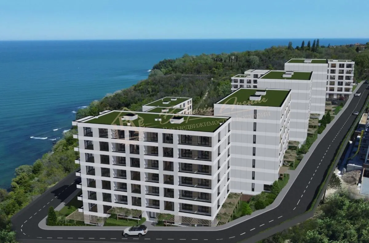 Трехкомнатный апартамент на этапе строительства в городе Варна, Галата